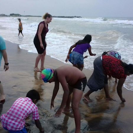 Sugandi Inn Kochchikade المظهر الخارجي الصورة