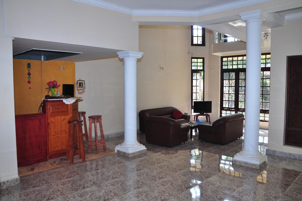 Sugandi Inn Kochchikade المظهر الخارجي الصورة