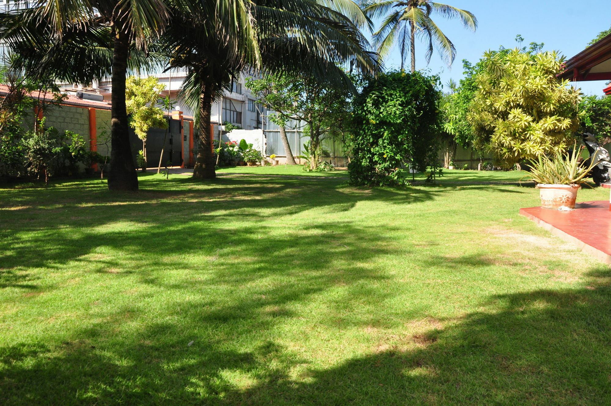 Sugandi Inn Kochchikade المظهر الخارجي الصورة