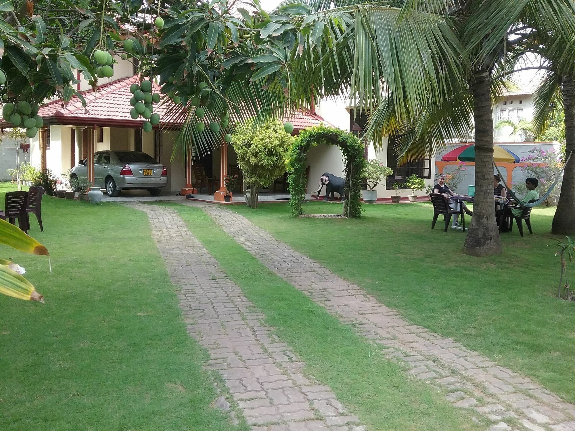 Sugandi Inn Kochchikade المظهر الخارجي الصورة